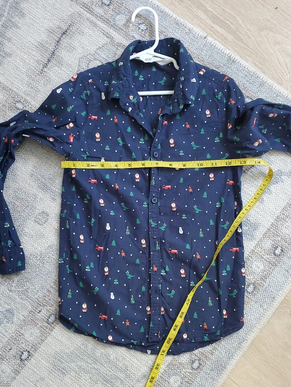 H&M Boys Christmas Santa Trees Toy Soldiers Navy Button-up Dress Shirt  Sz7-8y